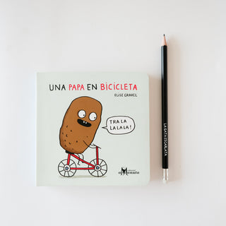 Una papa en bicicleta