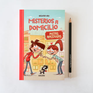 Misterios a domicilio 1: pistas apestosas