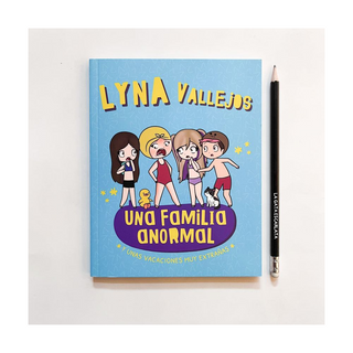 Portada del libro Familia anormal 3, y unas vacaciones muy extrañas