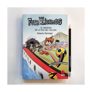 Portada del libro Futbolísimos 18: El misterio de la isla del volcán