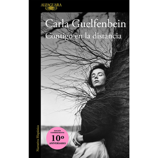 Portada del libro CONTIGO EN LA DISTANCIA (ED. CONMEMORA de Carla Guelfenbein